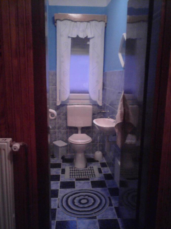 Gacka Rooms Vrhovine Eksteriør billede